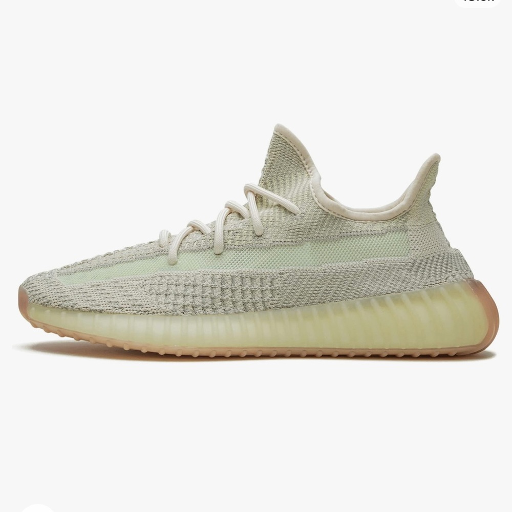 Adidas’s Yeezy Boost  350 V2 Citrin